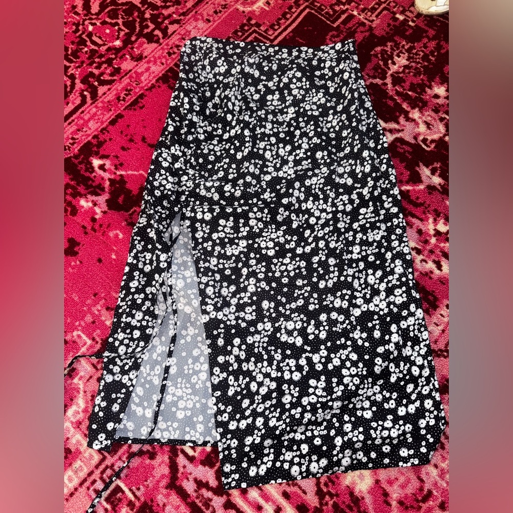 Floral Black and White Women's Skirt